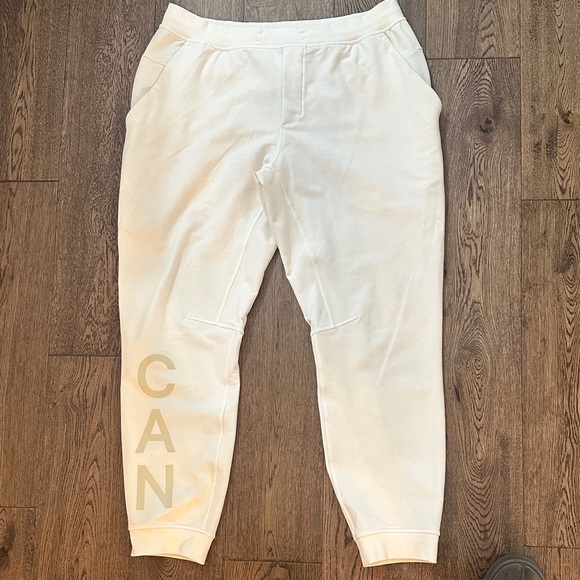 Lululemon In‑Depth Jogger (28”) - Picture 1 of 4